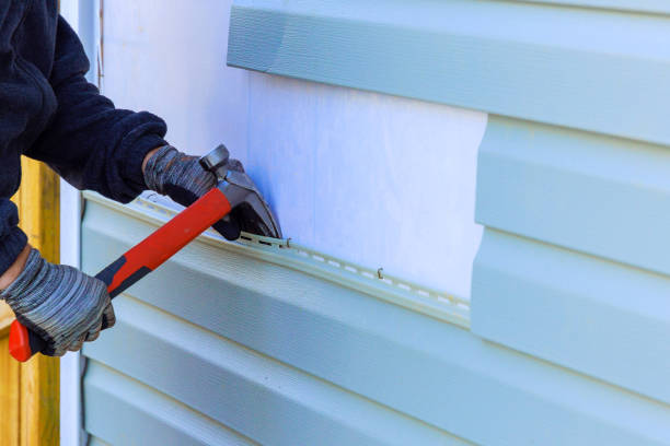 Reliable Emergency Siding Repair contractor in Concord, MA by Creative Siding